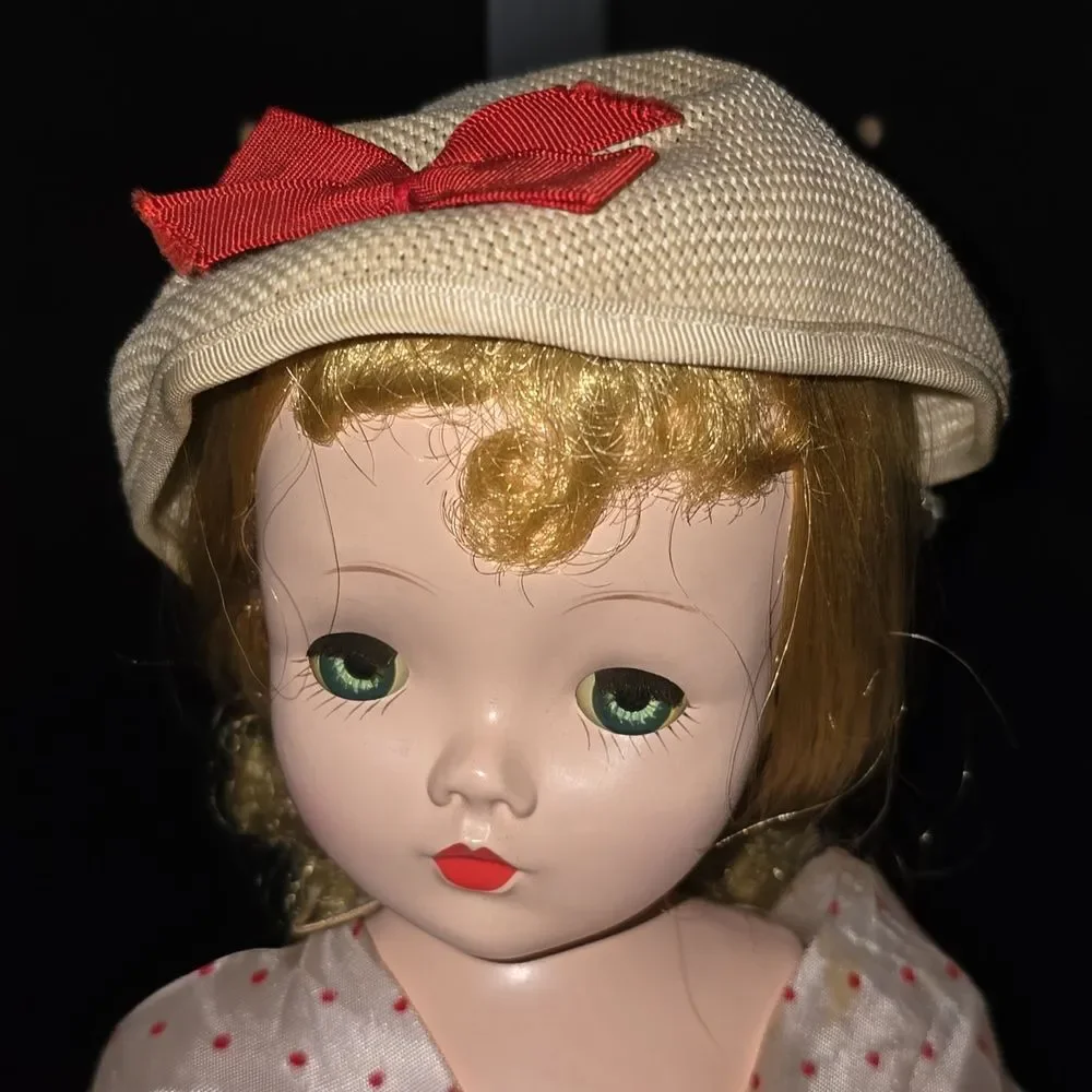 Vintage MADAME ALEXANDER  1950's Doll 